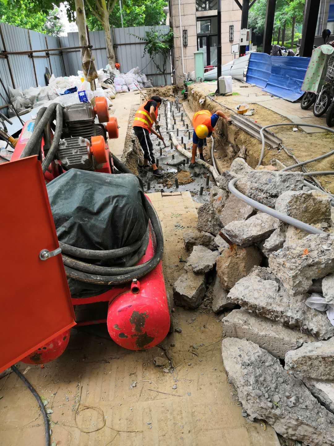 大竹地基加固解决房子的地基下沉问题